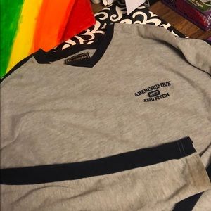 Long sleeve men’s T-shirt